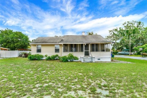 Casa en venta en Tavares, Florida, 2 dormitorios, 94.39 m2 № 1782872 - foto 1