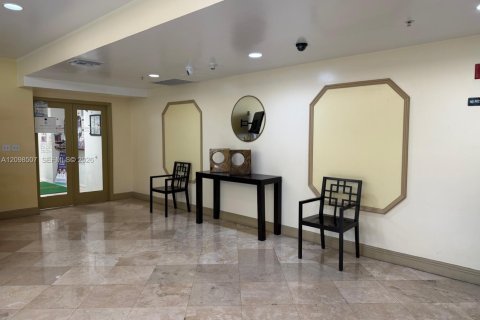 Condominio en alquiler en Miami, Florida, 1 dormitorio, 58.53 m2 № 2397995 - foto 16
