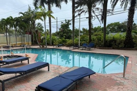Condominio en alquiler en Miami, Florida, 1 dormitorio, 58.53 m2 № 2397995 - foto 25