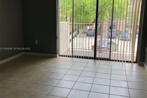 Снять в аренду кондоминиум в Хайалиа, Флорида 1 спальня, 63.08м2, № 2025896 - фото 8