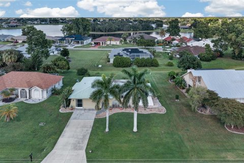 Casa en venta en Punta Gorda, Florida, 2 dormitorios, 131.36 m2 № 2383789 - foto 27
