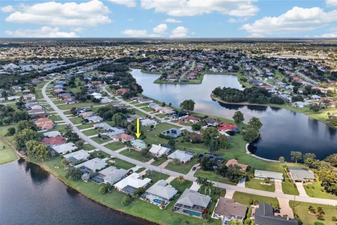 Casa en venta en Punta Gorda, Florida, 2 dormitorios, 131.36 m2 № 2383789 - foto 29