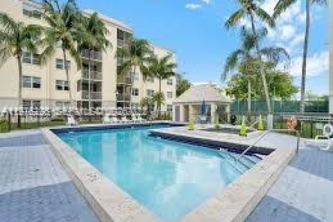 Appartement à louer à Doral, Floride: 1 chambre, 75.25 m2 № 2042895 - photo 16