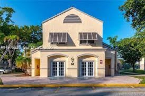 Appartement à louer à Doral, Floride: 1 chambre, 75.25 m2 № 2042895 - photo 12