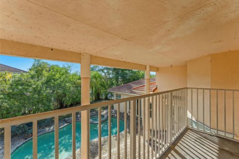 Villa ou maison à vendre à Coral Springs, Floride: 5 chambres, 317.54 m2 № 1470920 - photo 25