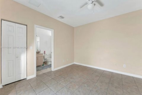 Villa ou maison à vendre à Coral Springs, Floride: 5 chambres, 317.54 m2 № 1470920 - photo 30