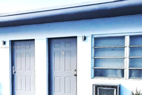 Снять в аренду квартиру в Мирамар, Флорида 1 спальня, 60.39м2, № 2026466 - фото 13