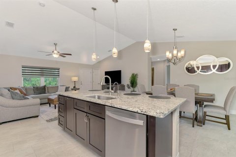 Villa ou maison à vendre à North Port, Floride: 3 chambres, 133.5 m2 № 1408796 - photo 13