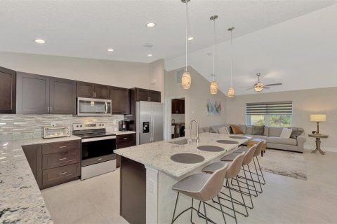 Villa ou maison à vendre à North Port, Floride: 3 chambres, 133.5 m2 № 1408796 - photo 12