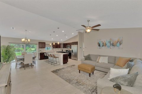 Villa ou maison à vendre à North Port, Floride: 3 chambres, 133.5 m2 № 1408796 - photo 5