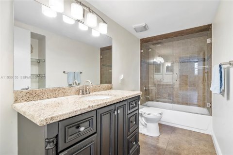 Condominio en venta en Hollywood, Florida, 2 dormitorios, 136.1 m2 № 1996493 - foto 27