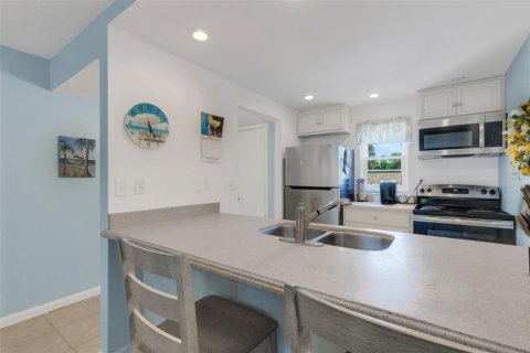 Condominio en venta en Largo, Florida, 2 dormitorios, 91.04 m2 № 1846954 - foto 10