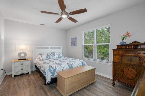 Condo in New Port Richey, Florida, 2 bedrooms  № 1529520 - photo 20