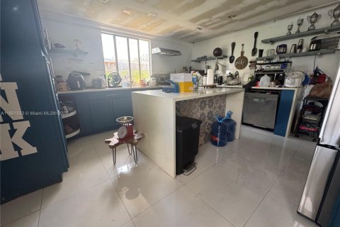 House in Fort Lauderdale, Florida 3 bedrooms, 133.87 sq.m. № 1892430 - photo 5