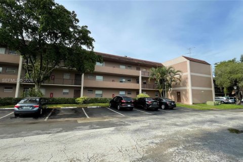 Condominio en alquiler en Tamarac, Florida, 2 dormitorios, 95.22 m2 № 2023655 - foto 22