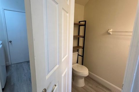 Casa en alquiler en Brooksville, Florida, 4 dormitorios, 222.59 m2 № 1909409 - foto 14