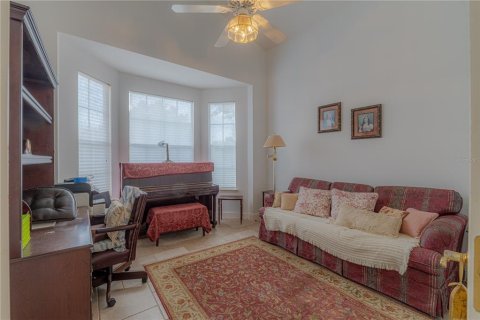 Villa ou maison à louer à Orlando, Floride: 4 chambres, 338.16 m2 № 2354983 - photo 21