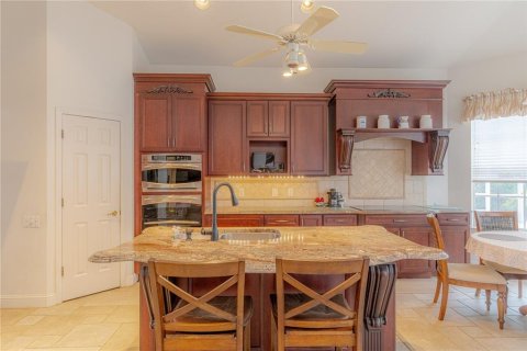 Villa ou maison à louer à Orlando, Floride: 4 chambres, 338.16 m2 № 2354983 - photo 14