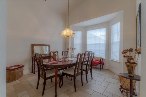 Villa ou maison à louer à Orlando, Floride: 4 chambres, 338.16 m2 № 2354983 - photo 8