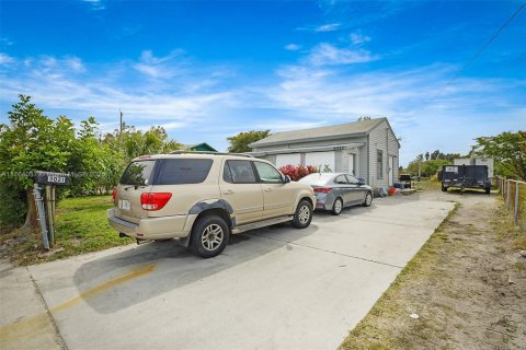 Casa en venta en Riviera Beach, Florida, 2 dormitorios, 52.03 m2 № 1726792 - foto 17
