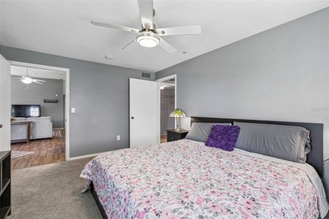 Condo in Longwood, Florida, 2 bedrooms  № 2376730 - photo 16
