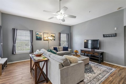 Condo in Longwood, Florida, 2 bedrooms  № 2376730 - photo 7