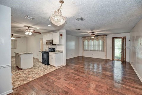 Casa en venta en Ocala, Florida, 3 dormitorios, 135.27 m2 № 1881167 - foto 3