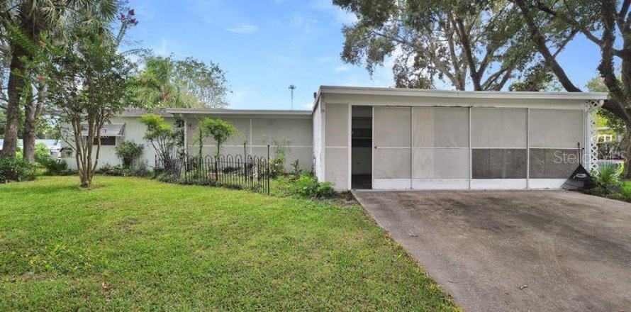 Casa en Ocala, Florida 3 dormitorios, 135.27 m2 № 1881167