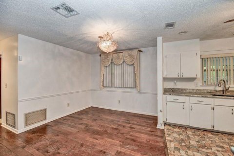 Casa en venta en Ocala, Florida, 3 dormitorios, 135.27 m2 № 1881167 - foto 4