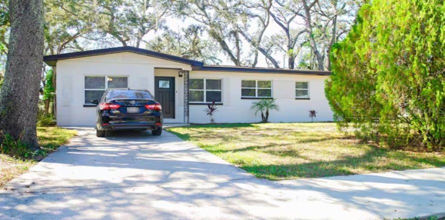 Villa ou maison à Tampa, Floride 3 chambres, 149.57 m2 № 2106516