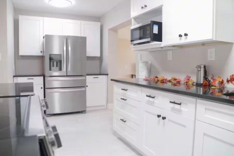 Villa ou maison à louer à Tampa, Floride: 3 chambres, 149.57 m2 № 2106516 - photo 11