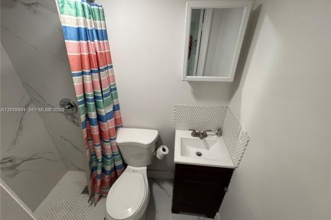 Villa ou maison à vendre à Fort Lauderdale, Floride: 5 chambres, 72.84 m2 № 2431313 - photo 23
