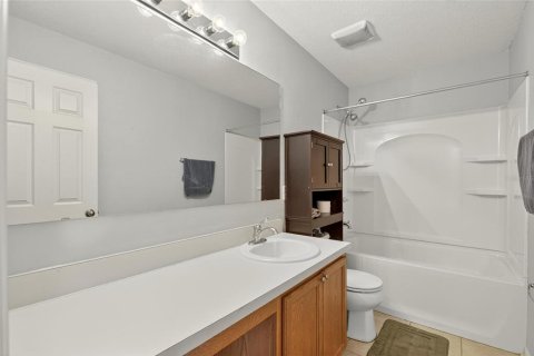 Townhouse in Riverview, Florida 2 bedrooms, 128.76 sq.m. № 1885459 - photo 25