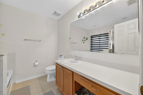 Townhouse in Riverview, Florida 2 bedrooms, 128.76 sq.m. № 1885459 - photo 23