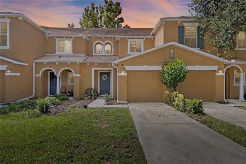 Townhouse in Riverview, Florida 2 bedrooms, 128.76 sq.m. № 1885459 - photo 1
