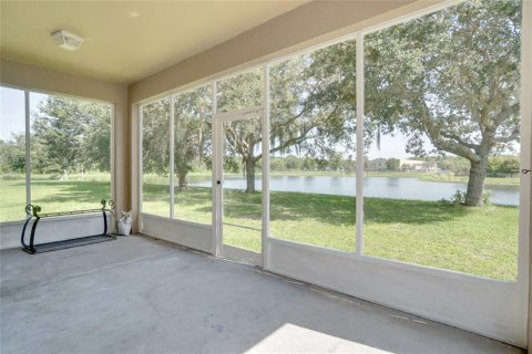 House in Orlando, Florida 4 bedrooms, 237.18 sq.m. № 1845058 - photo 16