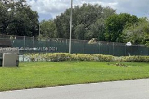 Condominio en venta en Davie, Florida, 2 dormitorios, 87.33 m2 № 1975687 - foto 29