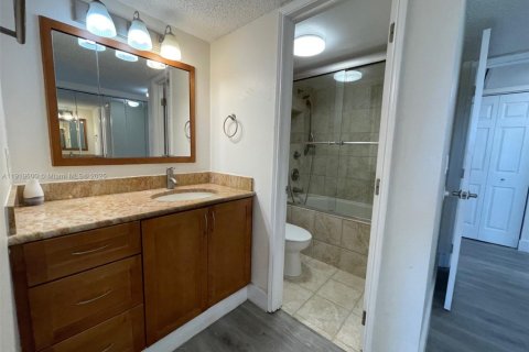 Condominio en venta en Davie, Florida, 2 dormitorios, 87.33 m2 № 1975687 - foto 22