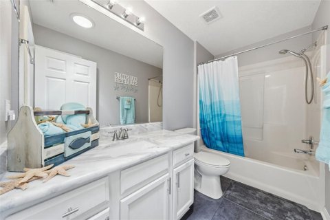 House in The Villages, Florida 3 bedrooms, 117.52 sq.m. № 2098381 - photo 21