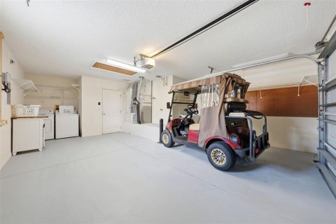 House in The Villages, Florida 3 bedrooms, 117.52 sq.m. № 2098381 - photo 28