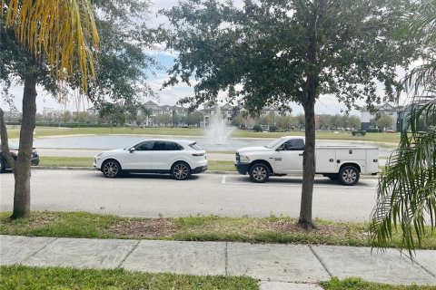 House in Windermere, Florida 4 bedrooms, 188.03 sq.m. № 1901651 - photo 24