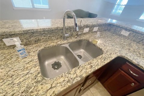 House in Windermere, Florida 4 bedrooms, 188.03 sq.m. № 1901651 - photo 6