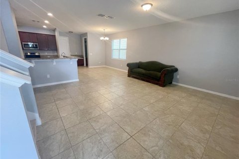 House in Windermere, Florida 4 bedrooms, 188.03 sq.m. № 1901651 - photo 2