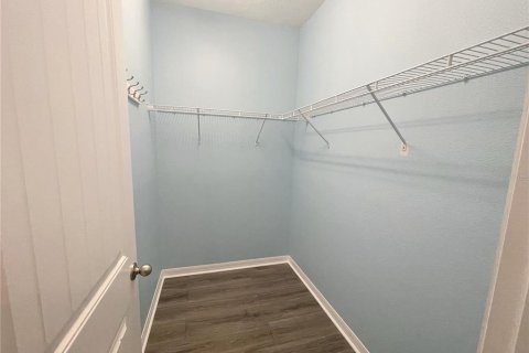 House in Windermere, Florida 4 bedrooms, 188.03 sq.m. № 1901651 - photo 21