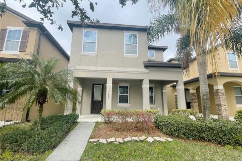 House in Windermere, Florida 4 bedrooms, 188.03 sq.m. № 1901651 - photo 1