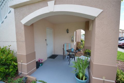 Copropriété à vendre à Homestead, Floride: 3 chambres, 102.1 m2 № 1897440 - photo 2