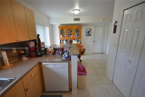 Copropriété à vendre à Homestead, Floride: 3 chambres, 102.1 m2 № 1897440 - photo 28