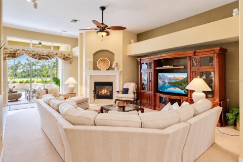 Villa ou maison à vendre à Orlando, Floride: 5 chambres, 314.85 m2 № 2419556 - photo 4