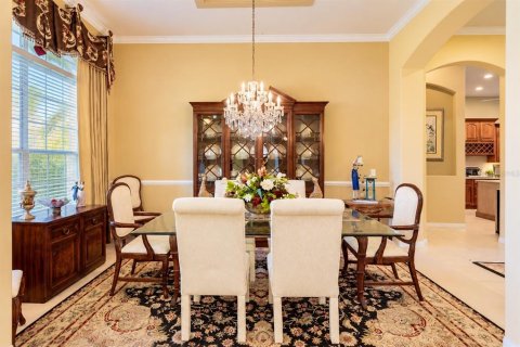 Villa ou maison à vendre à Orlando, Floride: 5 chambres, 314.85 m2 № 2419556 - photo 3
