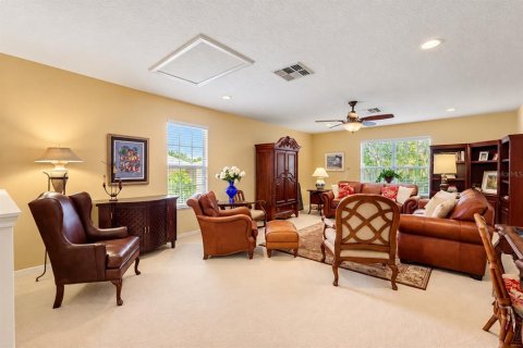 Villa ou maison à vendre à Orlando, Floride: 5 chambres, 314.85 m2 № 2419556 - photo 19